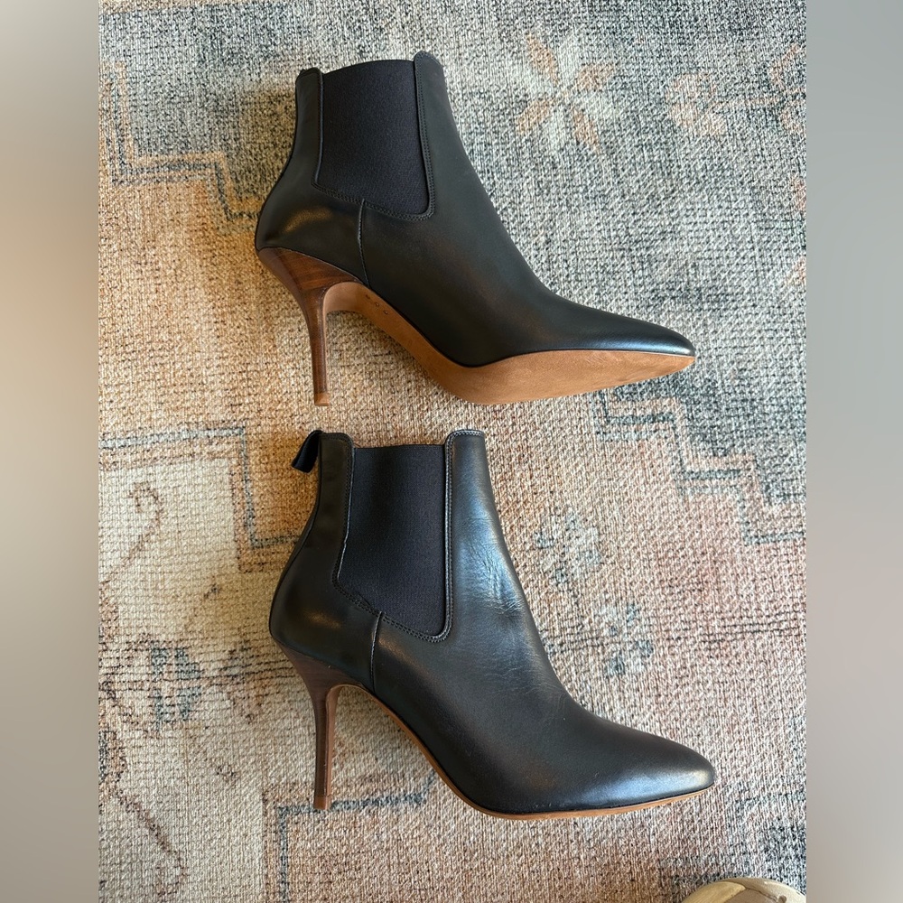 New without box Polo Ralph Lauren Vachetta Calfskin Kitten-Heel Boots - Picture 7 of 8